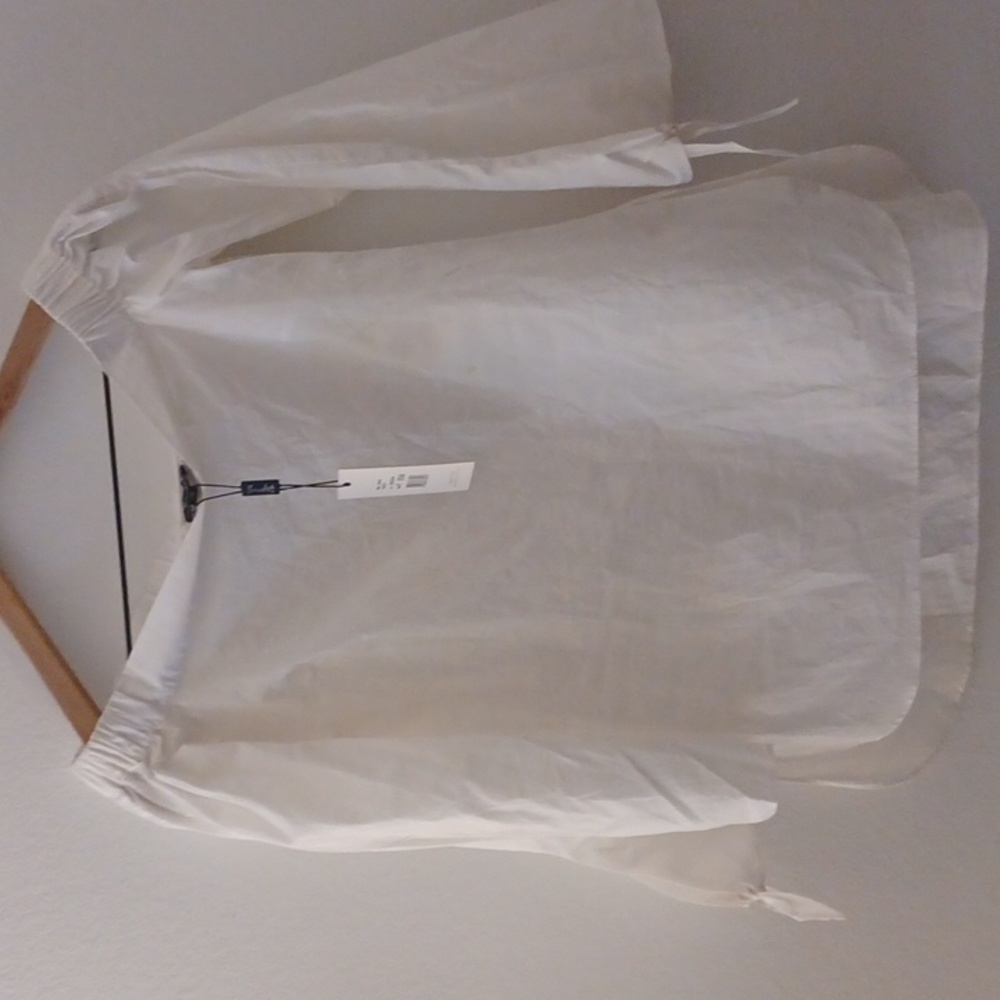 Bardot White Strapless blouse
